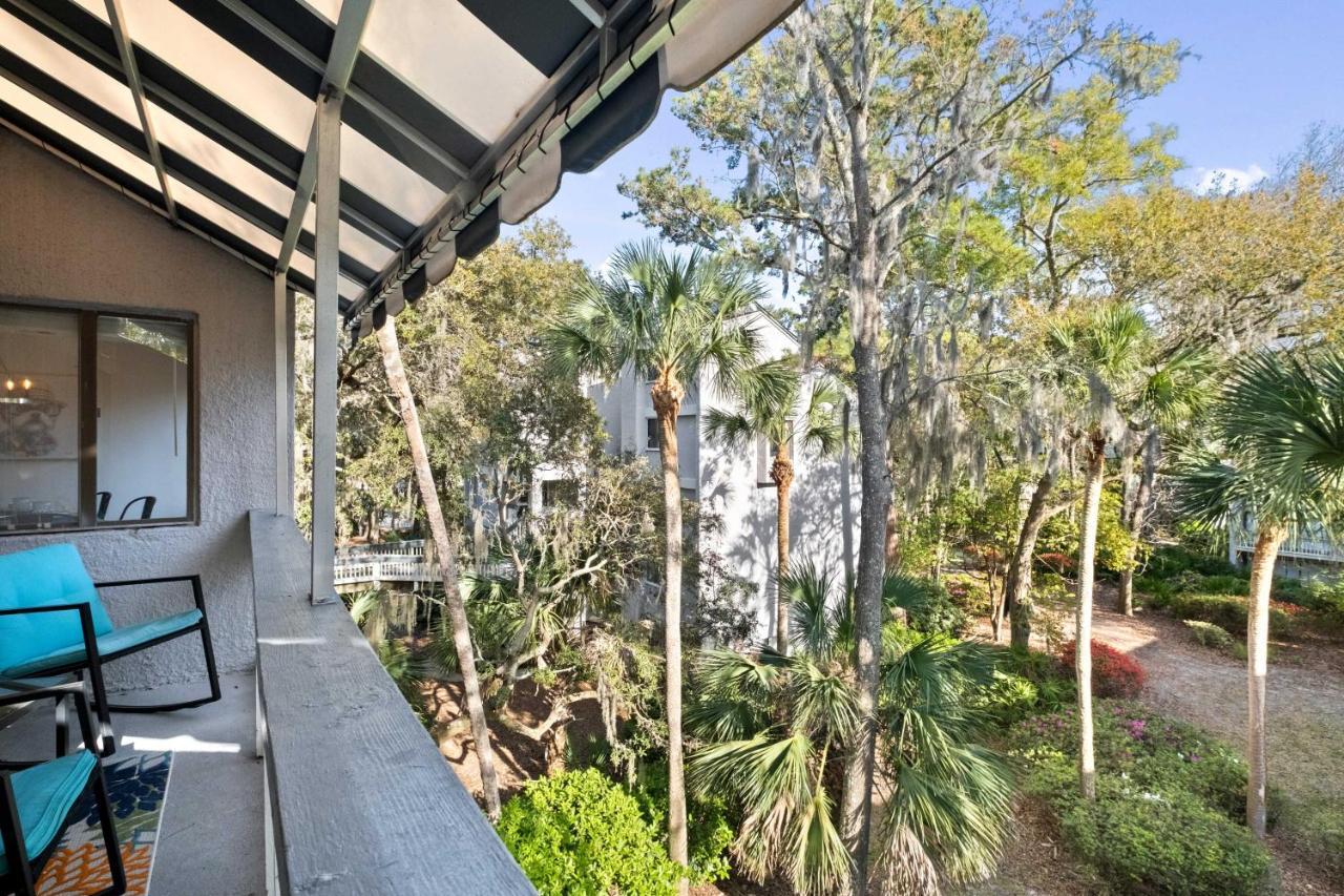 Coastal Oasis With Pool - Walk To Coligny Beach Park Hilton Head Island Exterior photo